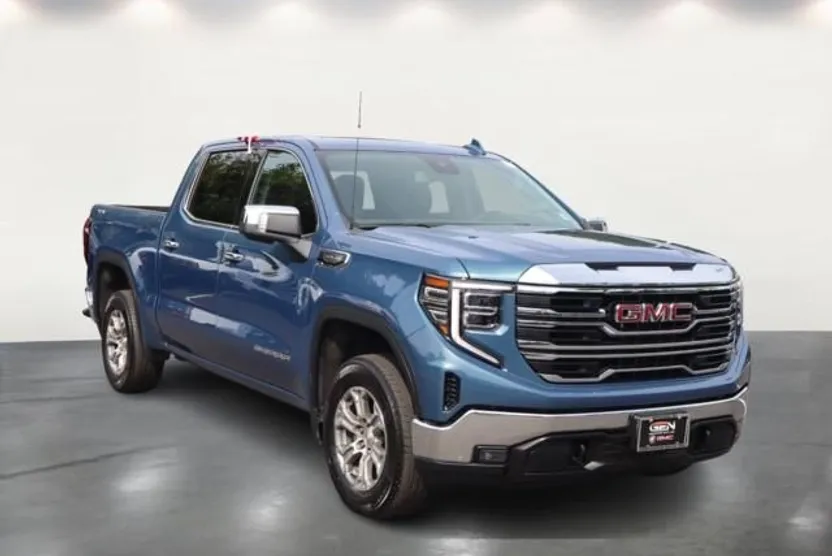 2024 Gmc Sierra 1500 SLT photo 1