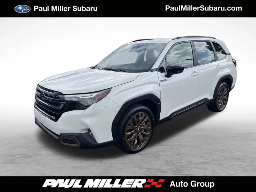 2025 Subaru Forester Sport photo 1