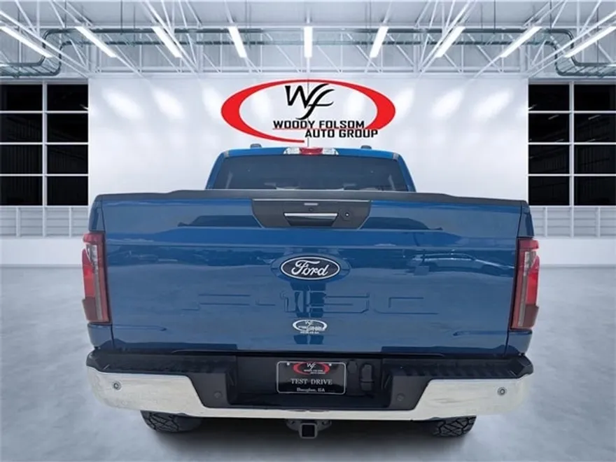 2024 Ford F-150 XLT photo 1
