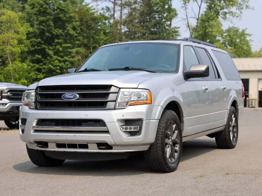 2017 Ford Expedition EL Limited photo 1