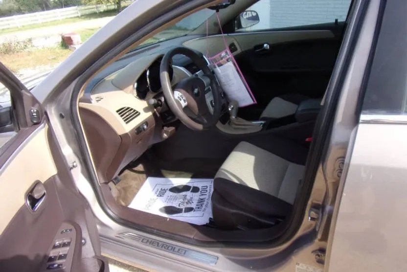 2008 Chevrolet Malibu LS photo 1