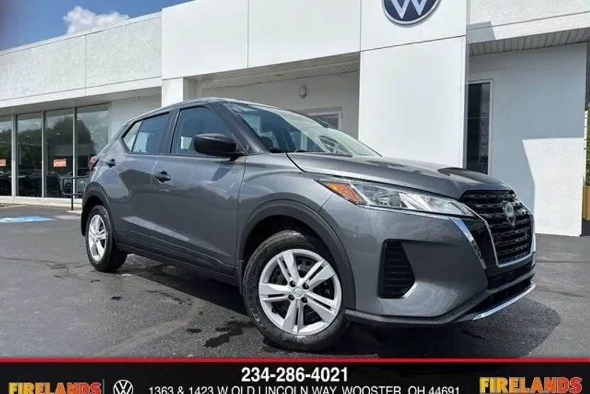 2024 Nissan Kicks S photo 1