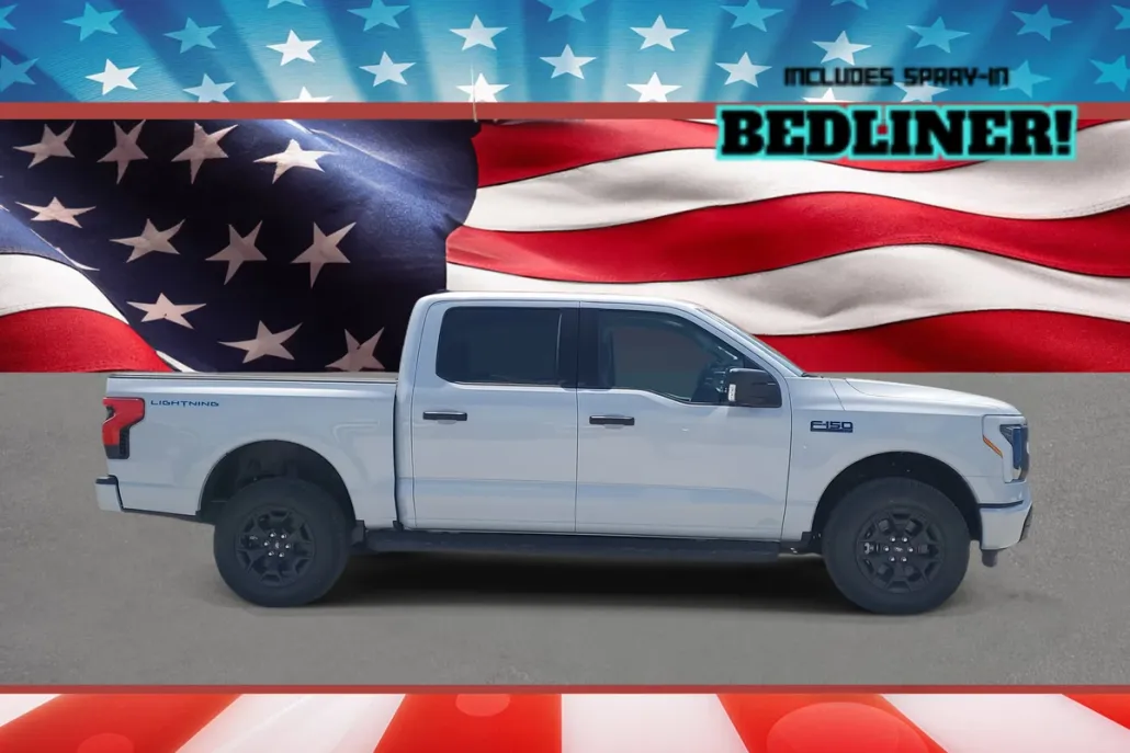 2025 Ford F-150 Lightning XLT photo 1