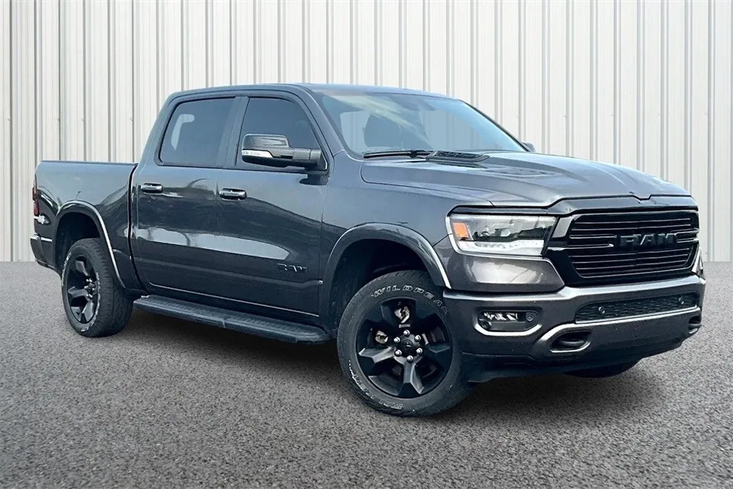 2022 Ram 1500 Laramie photo 1