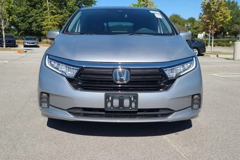 2024 Honda Odyssey EX photo 1