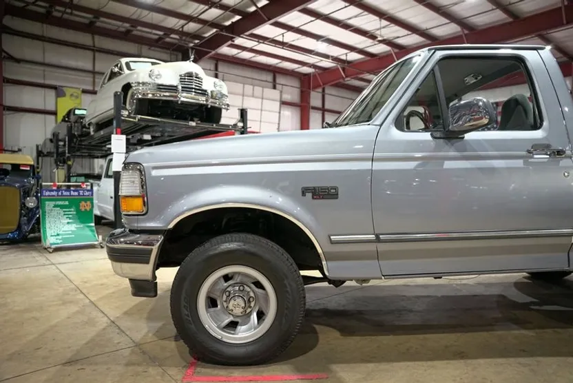 1995 Ford F-150 photo 1