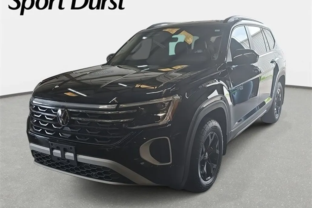 2024 Volkswagen Atlas Peak Edition SE Technology photo 1