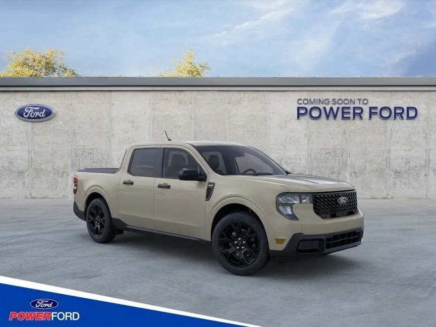 2025 Ford Maverick XLT photo 1