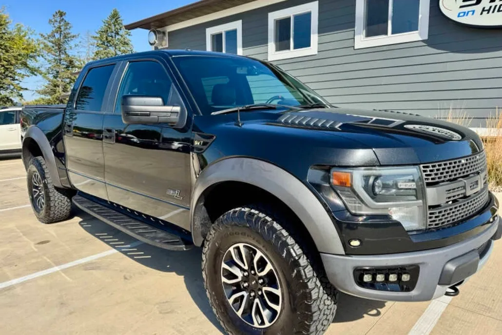 2013 Ford F-150 SVT Raptor photo 1