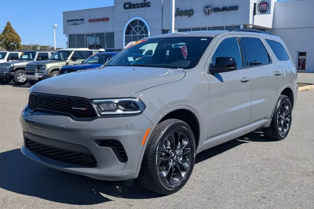 2025 Dodge Durango GT photo 1