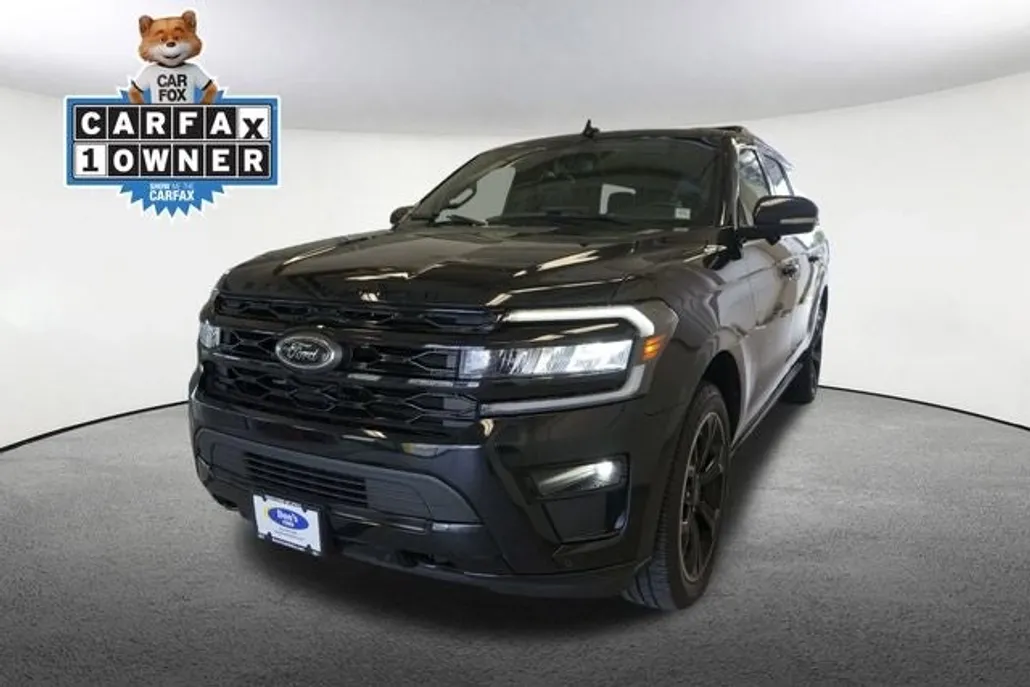 2023 Ford Expedition MAX Limited photo 1