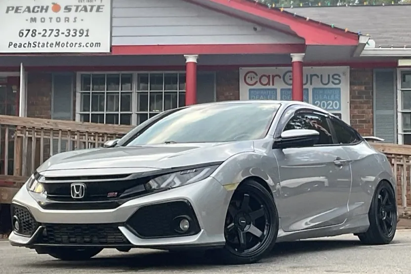 2017 Honda Civic Si photo 1