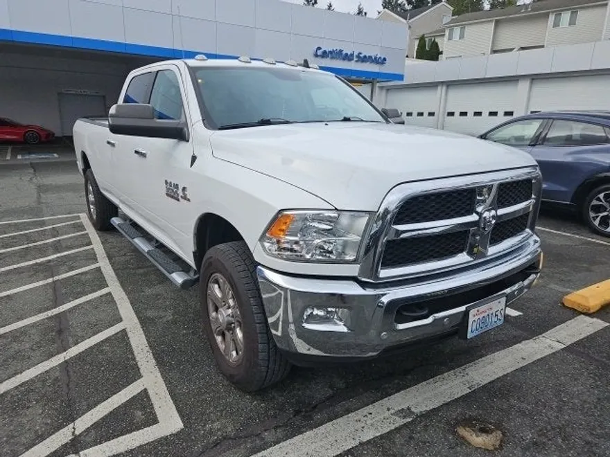 2018 Ram 3500 SLT photo 1