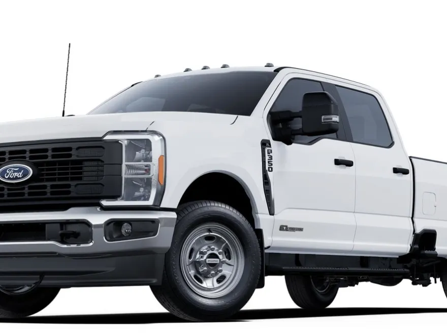 2025 Ford F-350 XL photo 1