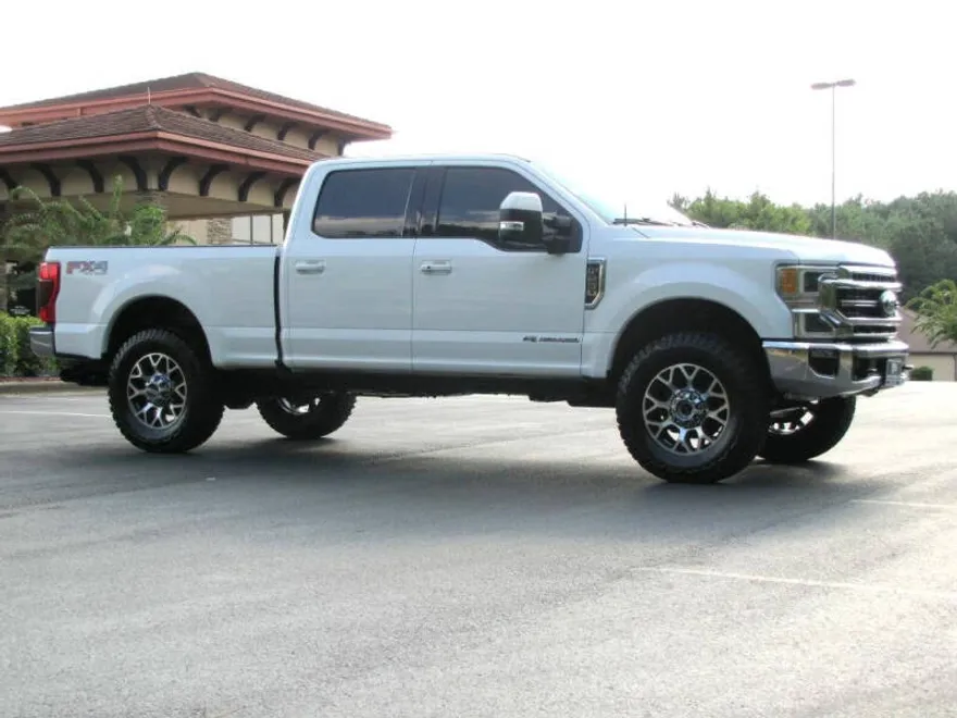 2021 Ford F-250 Lariat photo 1