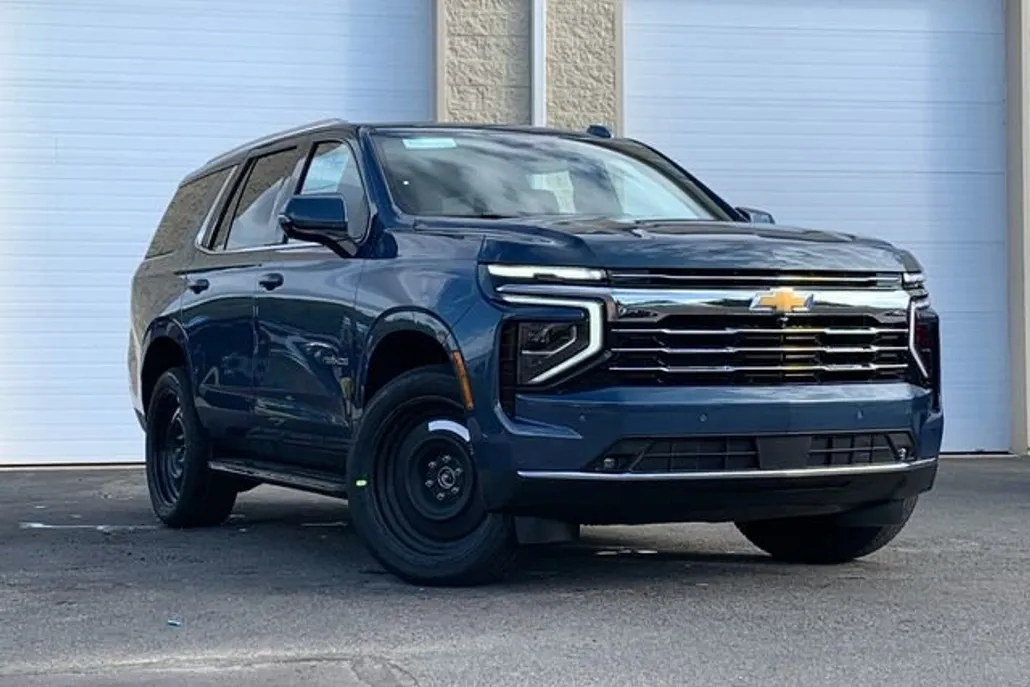 2026 Chevrolet Tahoe LT photo 1