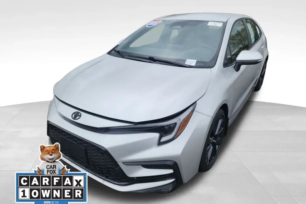 2025 Toyota Corolla SE photo 1