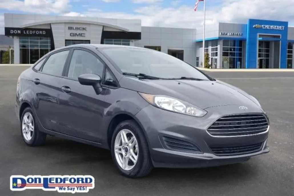 2019 Ford Fiesta SE photo 1