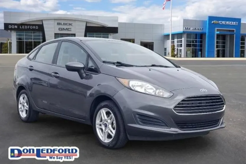 2019 Ford Fiesta SE photo 1