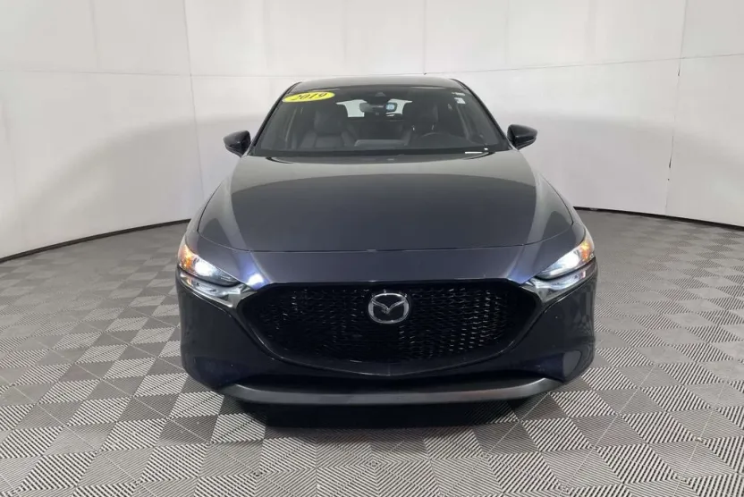 2019 Mazda Mazda3 Hatchback Preferred photo 1