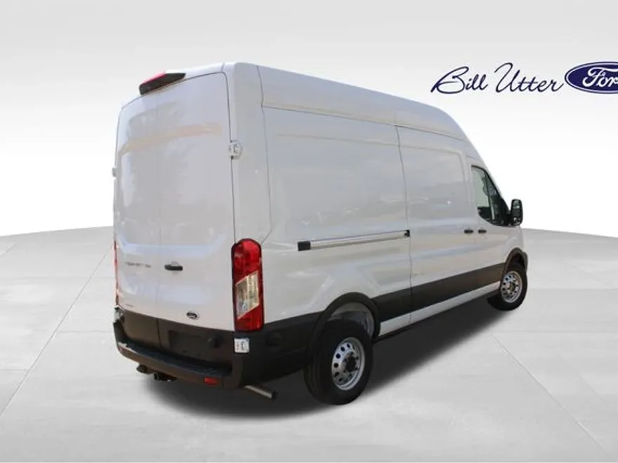 2025 Ford Transit photo 1