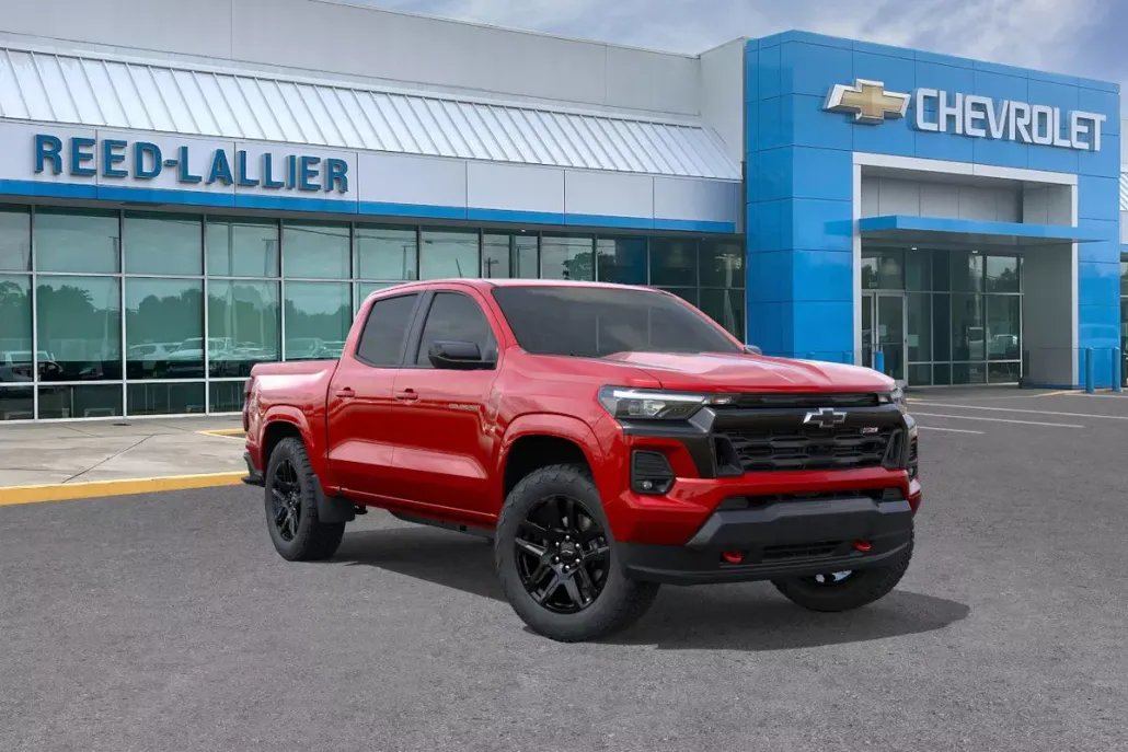 2025 Chevrolet Colorado Z71 photo 1