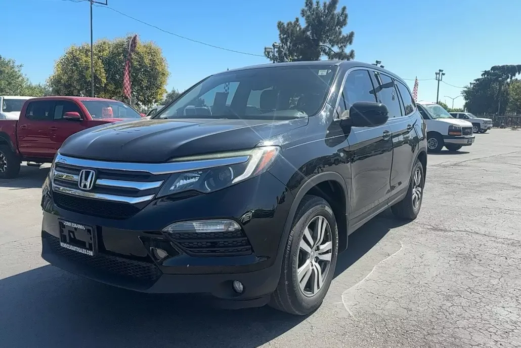 2017 Honda Pilot EX-L photo 1