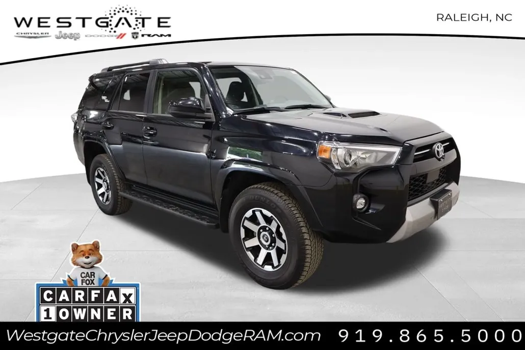 2024 Toyota 4Runner TRD Off-Road photo 1
