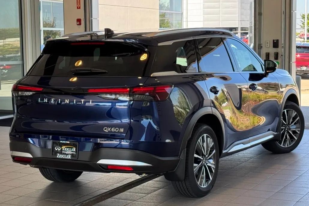 2026 Infiniti QX60 Luxe AWD photo 1