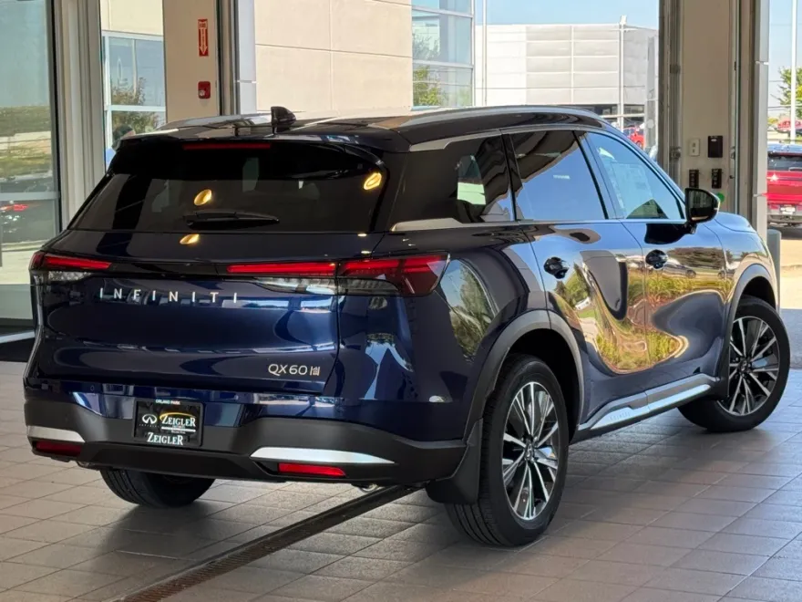 2026 Infiniti QX60 Luxe AWD photo 1