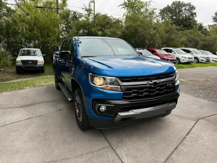 2022 Chevrolet Colorado Z71 photo 1