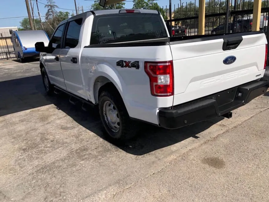 2018 Ford F-150 photo 1