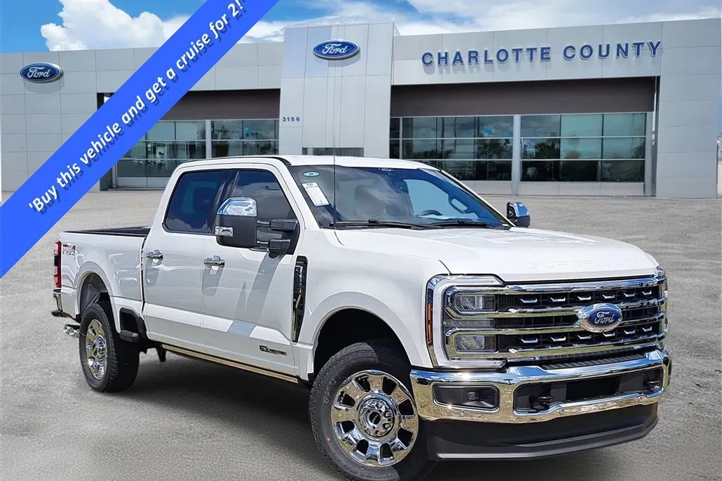 2025 Ford F-250 Lariat photo 1