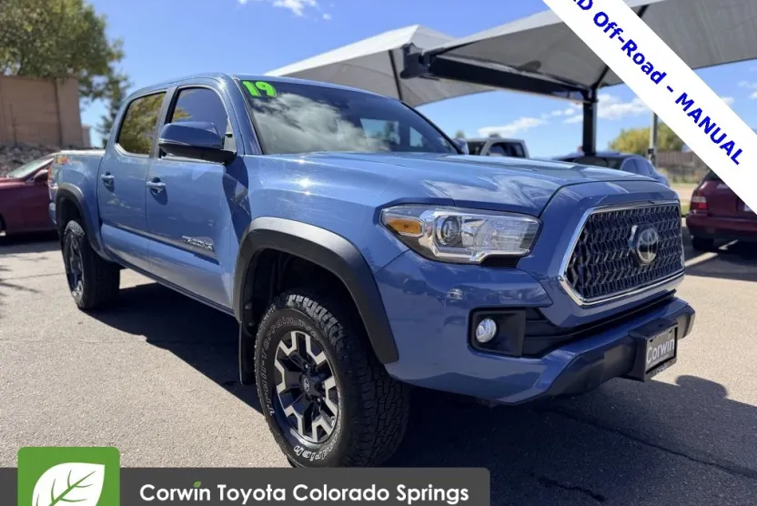 2019 Toyota Tacoma TRD V6 photo 1