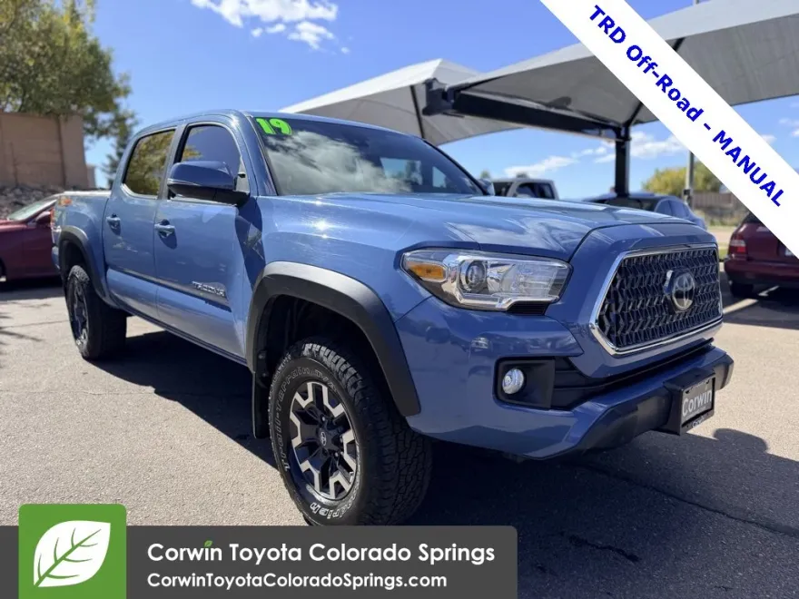 2019 Toyota Tacoma TRD V6 photo 1