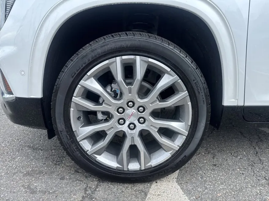 2025 Gmc Acadia Denali photo 1