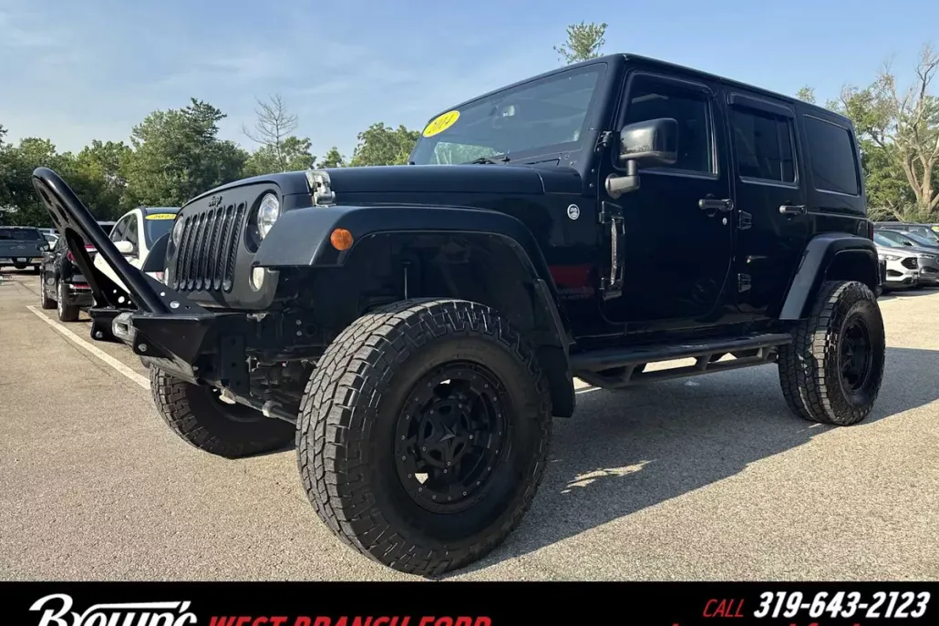2014 Jeep Wrangler Unlimited Altitude photo 1