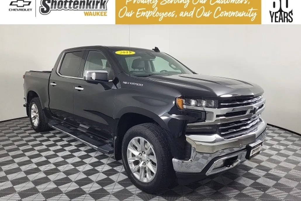 2019 Chevrolet Silverado 1500 LTZ photo 1