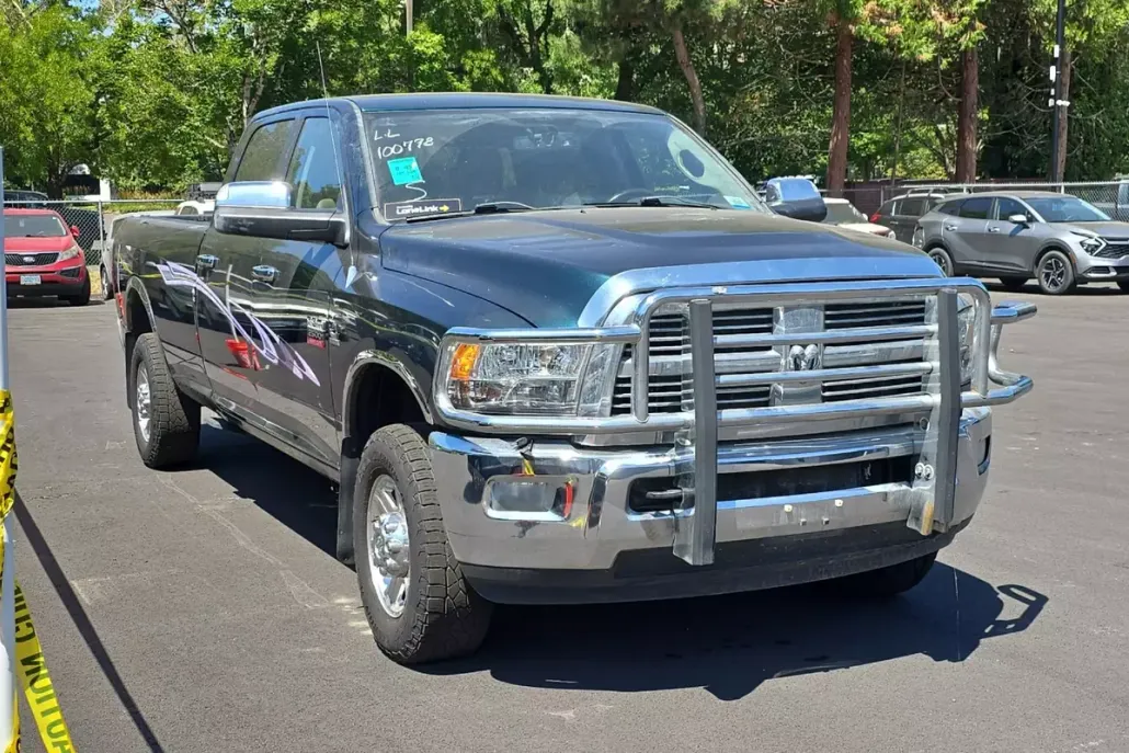 2011 Ram 2500 Laramie photo 1