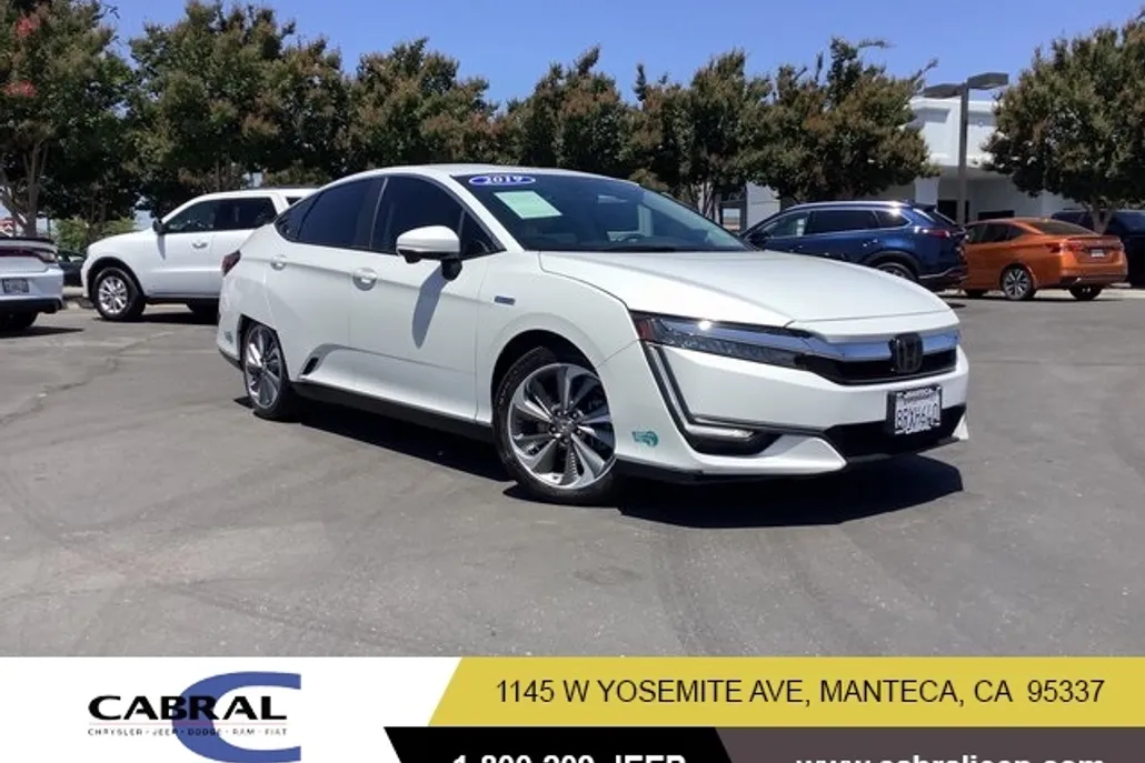 2019 Honda Clarity Plug-In Hybrid photo 1