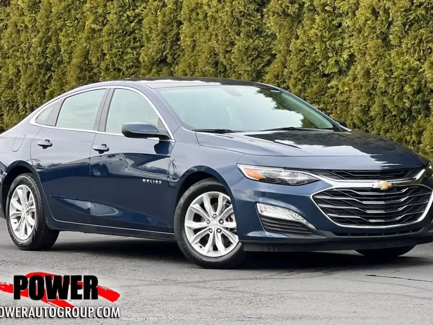 2022 Chevrolet Malibu 1LT photo 1