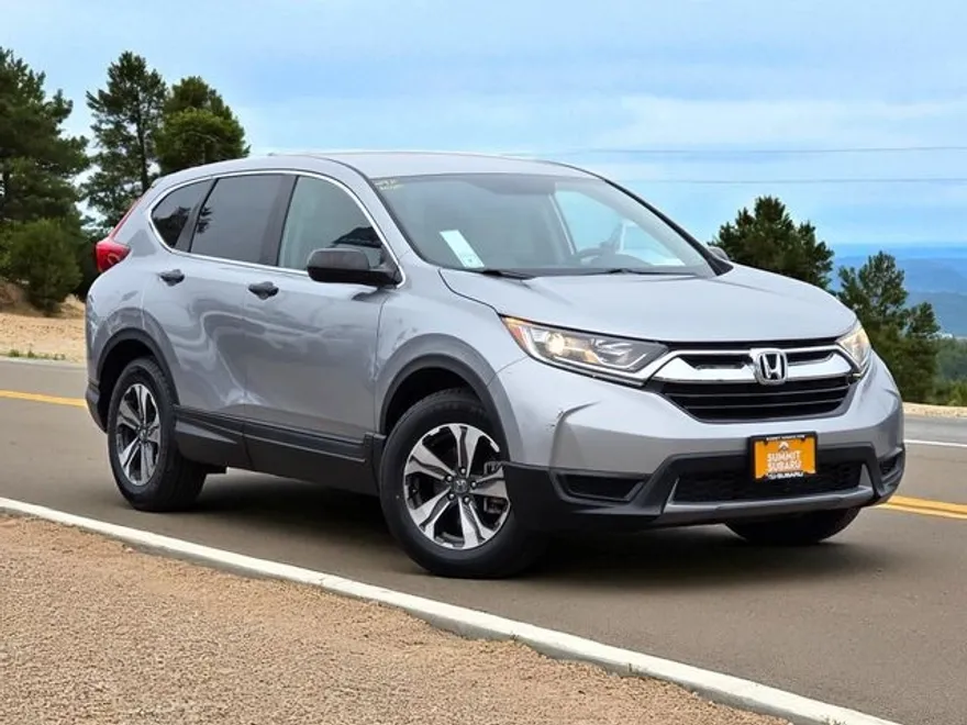 2018 Honda CR-V LX photo 1