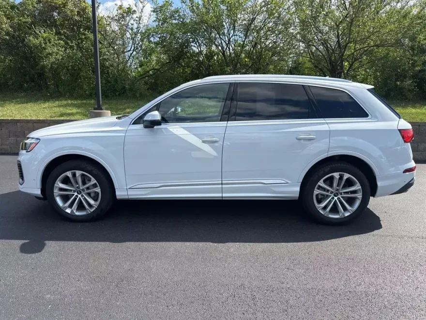 2025 Audi Q7 Premium Plus 55 photo 1