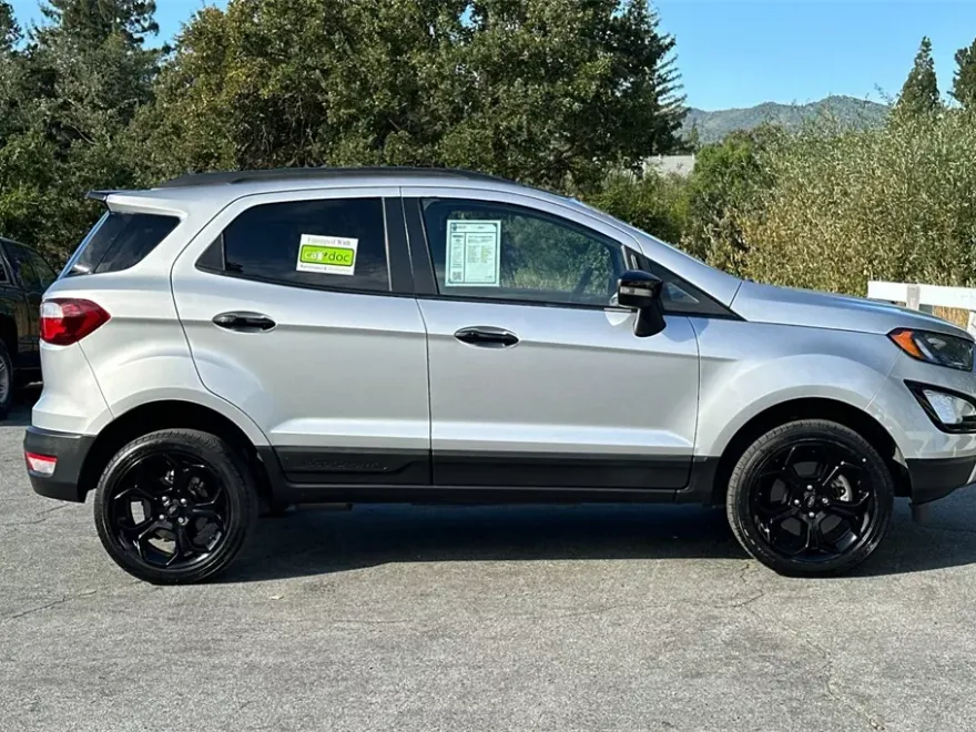 2021 Ford EcoSport SES photo 1