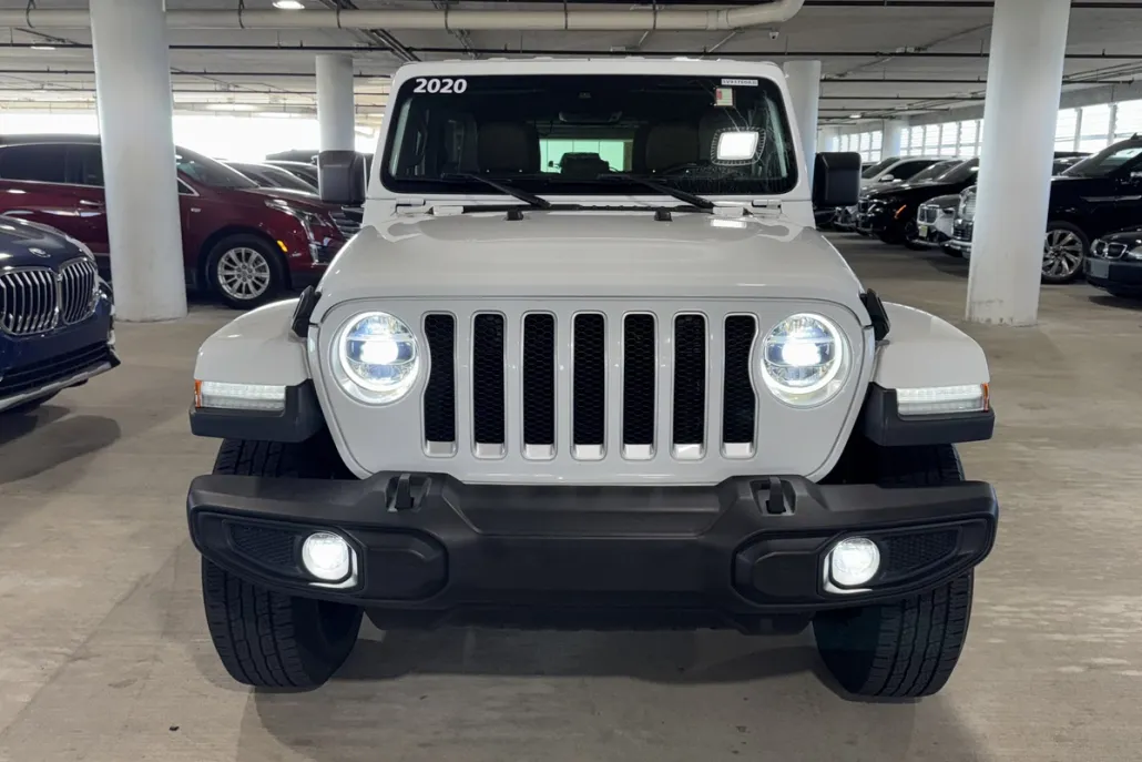 2020 Jeep Wrangler Unlimited Sahara photo 1
