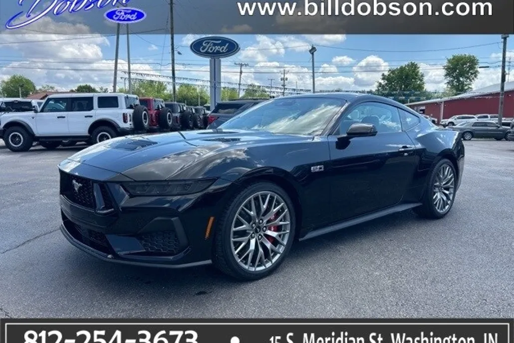 2025 Ford Mustang GT Premium photo 1