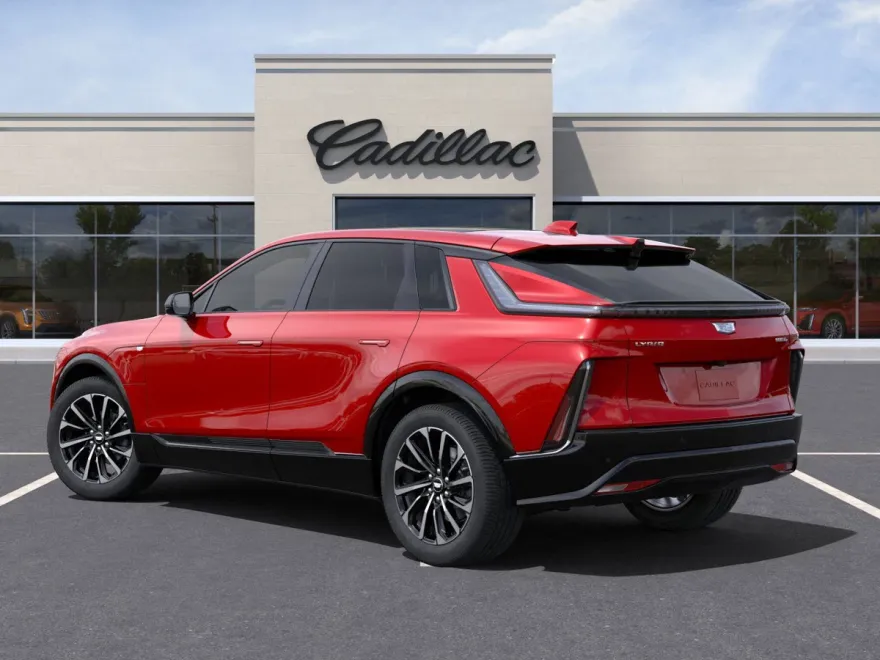 2025 Cadillac Lyriq Sport photo 2