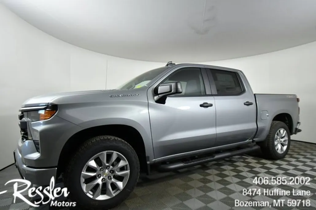2026 Chevrolet Silverado 1500 Custom photo 1