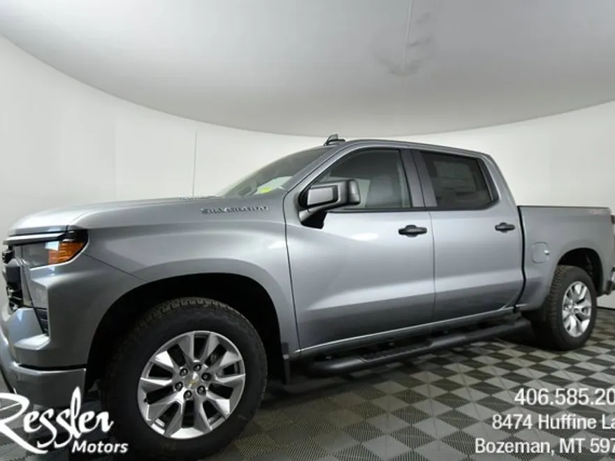 2026 Chevrolet Silverado 1500 Custom photo 1