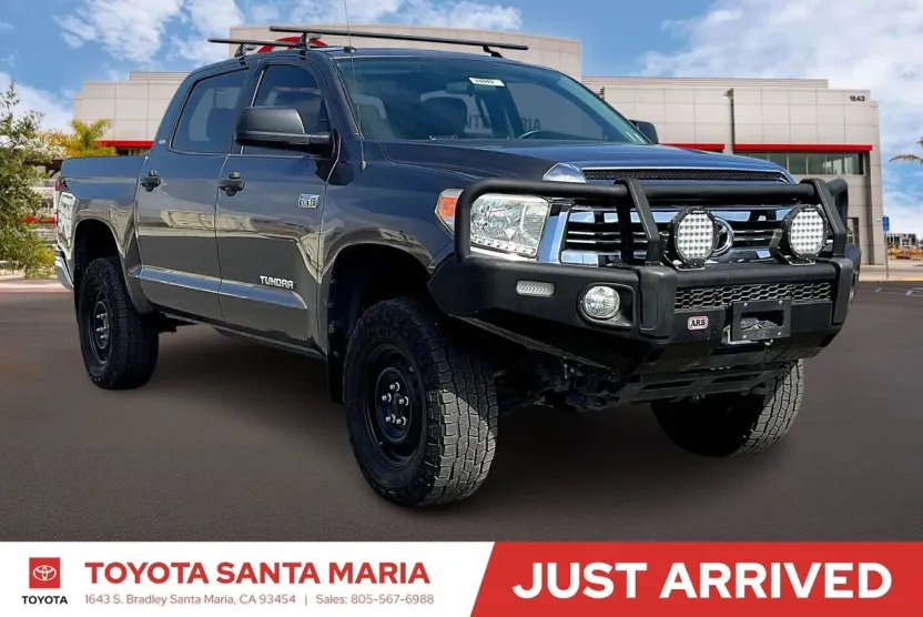 2017 Toyota Tundra SR5 TRD Pro photo 1